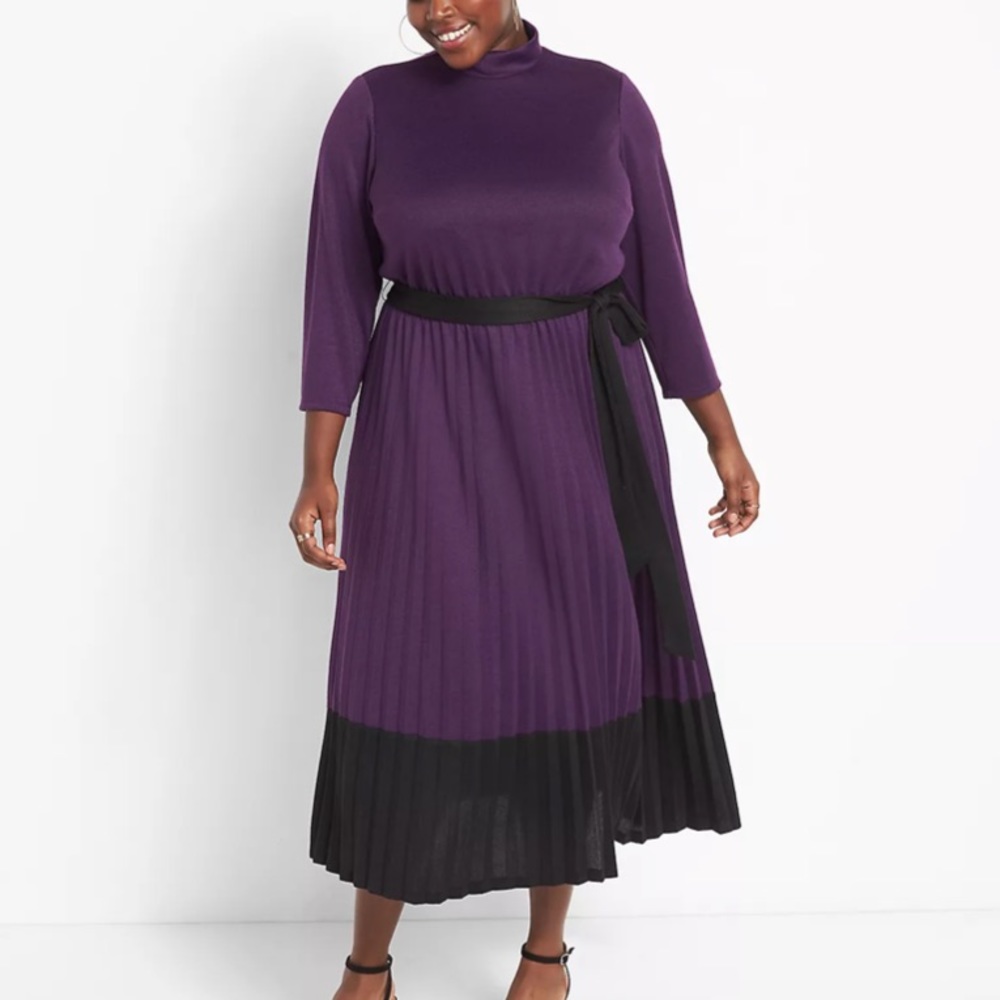 Pleated Hacci Midi Dress